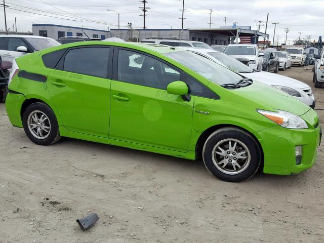 JTDKN3DU9A0208677 - 2010 TOYOTA PRIUS GREEN photo 9