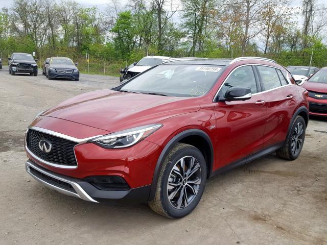 SJKCH5CR2KA009242 - 2019 INFINITI QX30 ESSEN RED photo 2