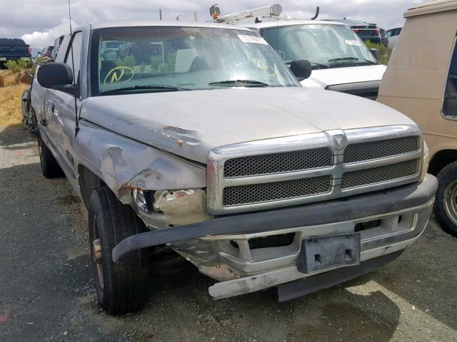 1B7KC23D2WJ154318 - 1998 DODGE RAM 2500 SILVER photo 1