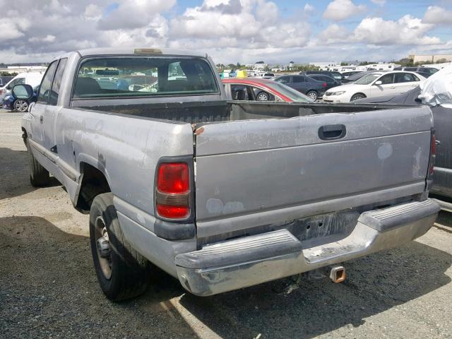 1B7KC23D2WJ154318 - 1998 DODGE RAM 2500 SILVER photo 3