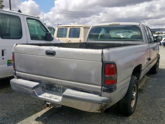 1B7KC23D2WJ154318 - 1998 DODGE RAM 2500 SILVER photo 4