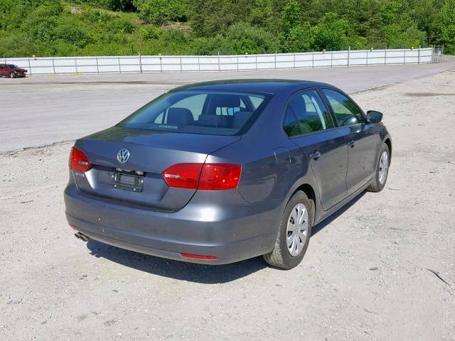 3VW1K7AJ0EM442258 - 2014 VOLKSWAGEN JETTA BASE GRAY photo 4