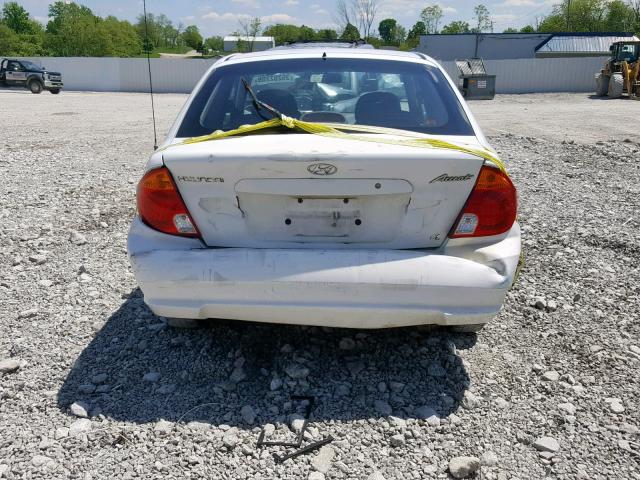 KMHCG35C63U247027 - 2003 HYUNDAI ACCENT GL WHITE photo 9