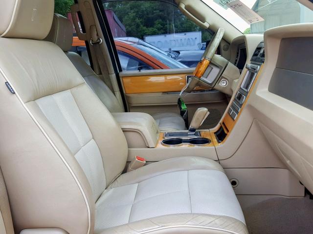 5LMFU27537LJ21778 - 2007 LINCOLN NAVIGATOR 白色 照片 5