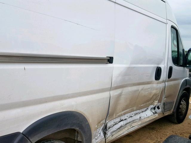 3C6TRVCG4JE113037 - 2018 RAM PROMASTER 白色 照片 9