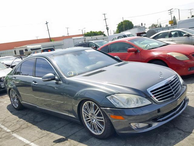 WDDNG71X27A033372 - 2007 MERCEDES-BENZ S 550 GRAY photo 1