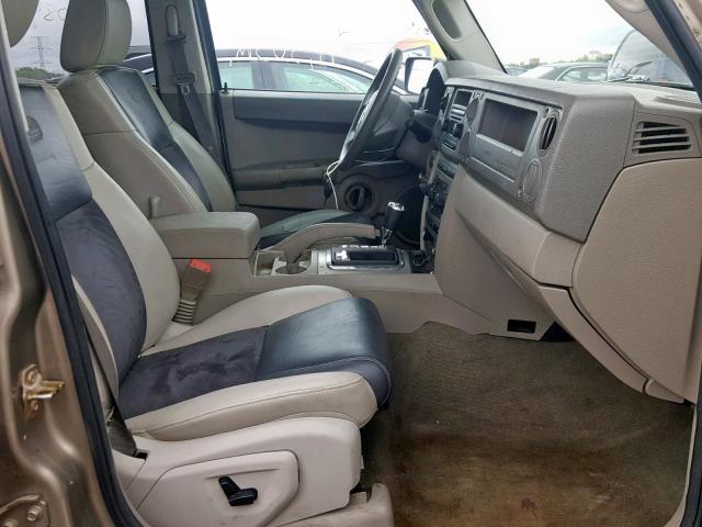 1J8HG48N66C265205 - 2006 JEEP COMMANDER GOLD photo 5