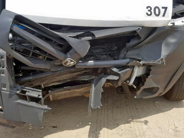 3C6TRVAG0JE104080 - 2018 RAM PROMASTER 白色 照片 9