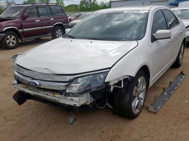 3FAHP0KC9BR241442 - 2011 FORD FUSION SPO WHITE photo 2