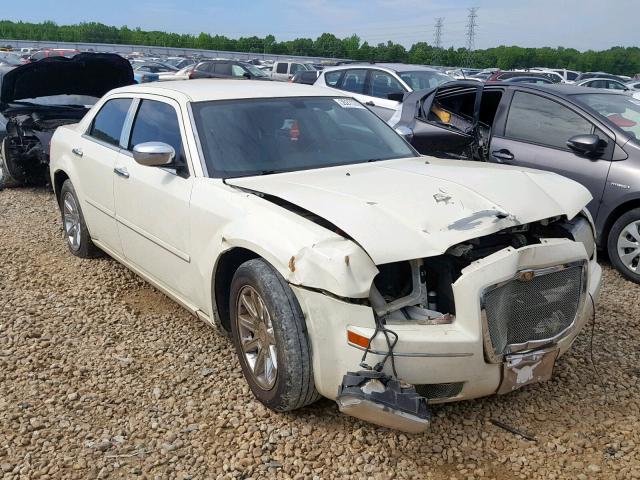 2C3JA53G85H614647 - 2005 CHRYSLER 300 TOURIN WHITE photo 1