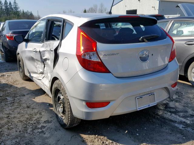 KMHCT5AE3GU238998 - 2016 HYUNDAI ACCENT SE SILVER photo 3