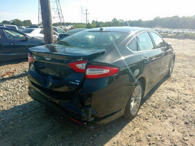 3FA6P0LU6GR360068 - 2016 FORD FUSION SE BLACK photo 4