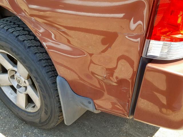 5N1AA08A84N724439 - 2004 NISSAN ARMADA SE BROWN photo 9