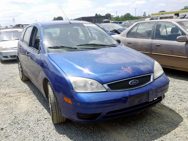 3FAFP37N65R132847 - 2005 FORD FOCUS ZX5 GRAY photo 1