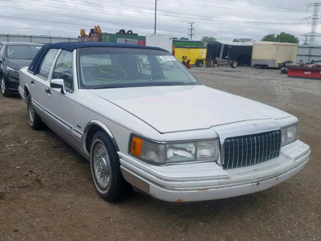 1LNLM83W9PY636763 - 1993 LINCOLN TOWN CAR C WHITE photo 1