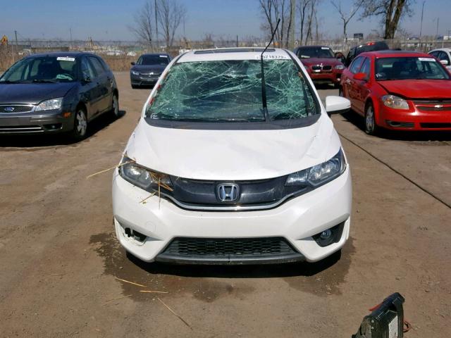 3HGGK5H88GM100145 - 2016 HONDA FIT EX WHITE photo 9