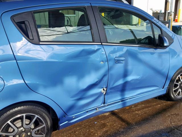 KL8CF6S98DC553101 - 2013 CHEVROLET SPARK 2LT BLUE photo 9