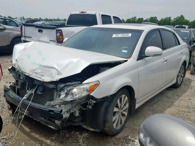 4T1BK3DB4BU436325 - 2011 TOYOTA AVALON BAS WHITE photo 2