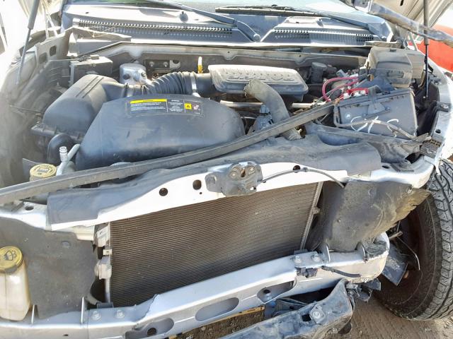 1D7HE28K67S160622 - 2007 DODGE DAKOTA QUA SILVER photo 7