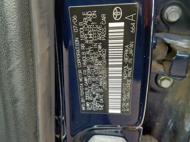 JTDBT923571069802 - 2007 TOYOTA YARIS BLUE photo 10