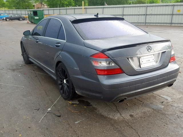 WDDNG71X38A197652 - 2008 MERCEDES-BENZ S 550 GRAY photo 3