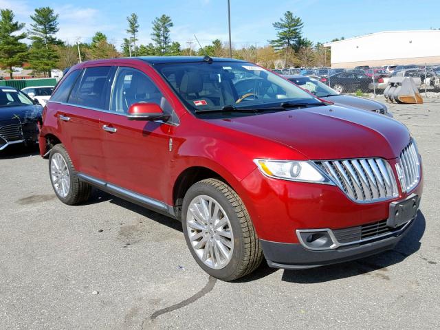 2LMDJ8JK1DBL46091 - 2013 LINCOLN MKX RED photo 1