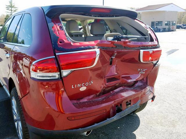 2LMDJ8JK1DBL46091 - 2013 LINCOLN MKX RED photo 9