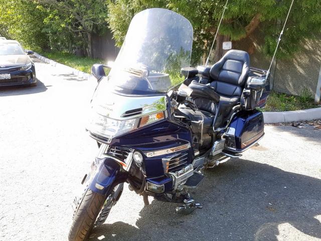 1HFSC2235YA203366 - 2000 HONDA GL1500 SE1 BLUE photo 2