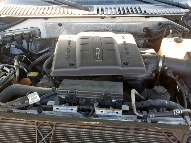 5LMJJ3J58BEJ02402 - 2011 LINCOLN NAVIGATOR WHITE photo 7