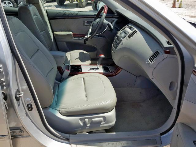 KMHFC46F38A273648 - 2008 HYUNDAI AZERA SE SILVER photo 5