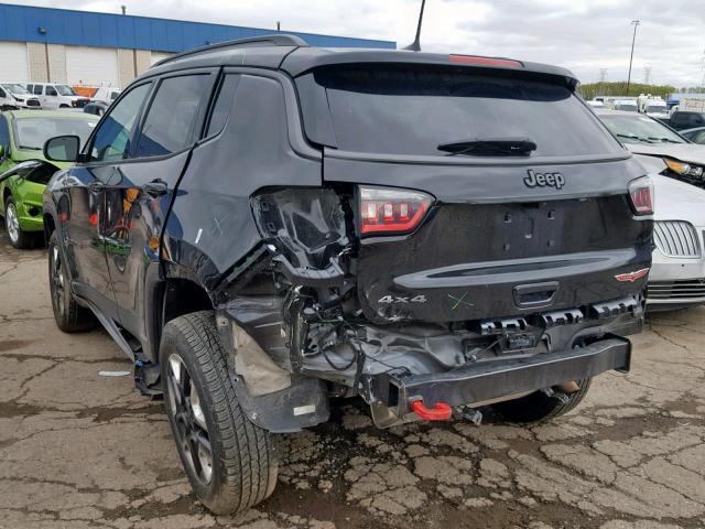 3C4NJDDB2JT232075 - 2018 JEEP COMPASS TR BLACK photo 3