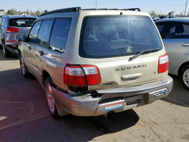 JF1SF65572H749967 - 2002 SUBARU FORESTER S GOLD photo 3