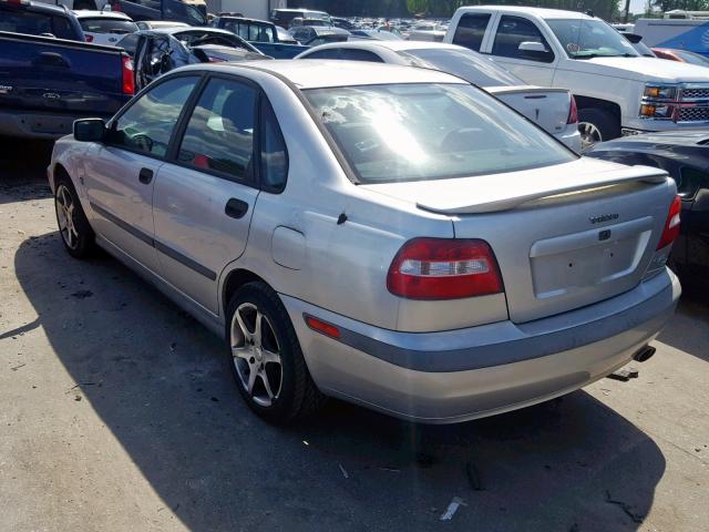 YV1VS29521F749076 - 2001 VOLVO S40 1.9T SILVER photo 3