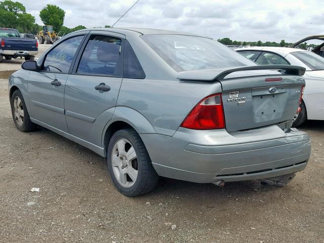 1FAHP34N96W244232 - 2006 FORD FOCUS ZX4 GREEN photo 3