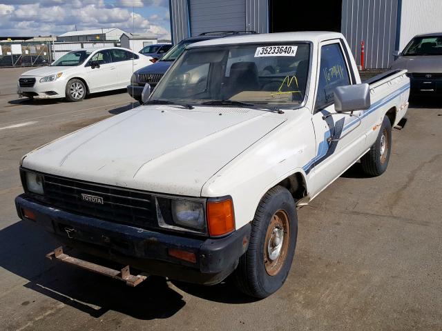 JT4RN50R7E0007989 - 1984 TOYOTA PICKUP 1/2 TON RN50  photo 2