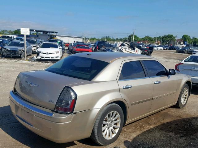 2C3LA43R96H513980 - 2006 CHRYSLER 300 GOLD photo 4