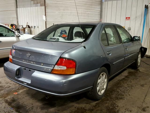 1N4DL01D3XC135675 - 1999 NISSAN ALTIMA XE BLUE photo 4