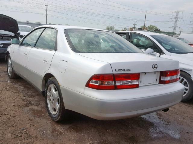 JT8BF28G4Y0276079 - 2000 LEXUS ES 300 WHITE photo 3