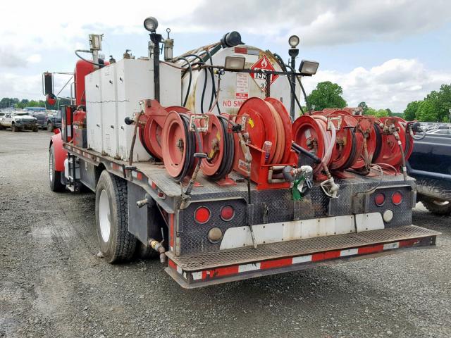 2NPNHD7X73M811643 - 2003 PETERBILT 330 RED photo 3