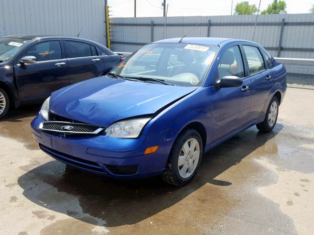 1FAHP34N56W127179 - 2006 FORD FOCUS ZX4 BLUE photo 2