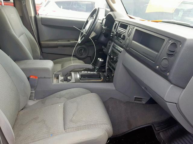 1J8HG48K37C632844 - 2007 JEEP COMMANDER BLACK photo 5