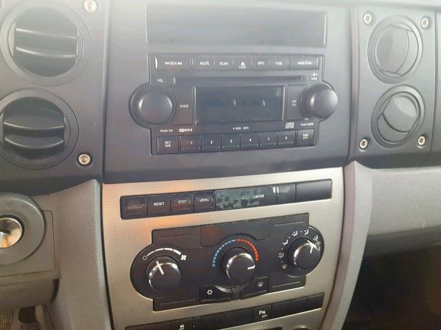 1J8HG48K37C632844 - 2007 JEEP COMMANDER BLACK photo 9