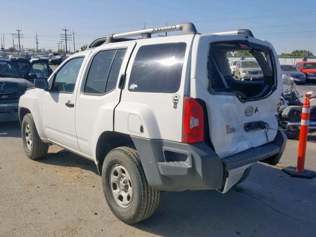 5N1AN0NW7FN656979 - 2015 NISSAN XTERRA X WHITE photo 3