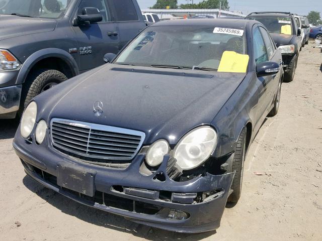 WDBUF65J84A450126 - 2004 MERCEDES-BENZ E 320 BLUE photo 2