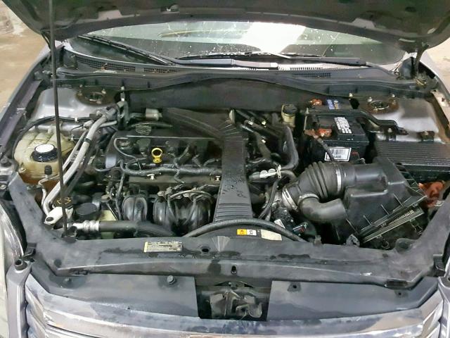 3FAFP06Z76R119609 - 2006 FORD FUSION S GRAY photo 7