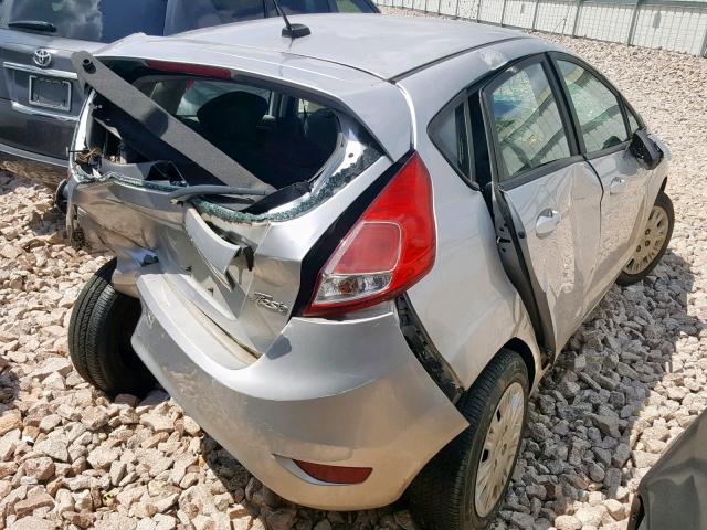 3FADP4TJ3GM169516 - 2016 FORD FIESTA S SILVER photo 4