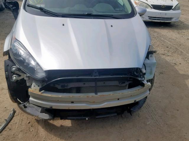 3FADP4TJ3GM169435 - 2016 FORD FIESTA S SILVER photo 9