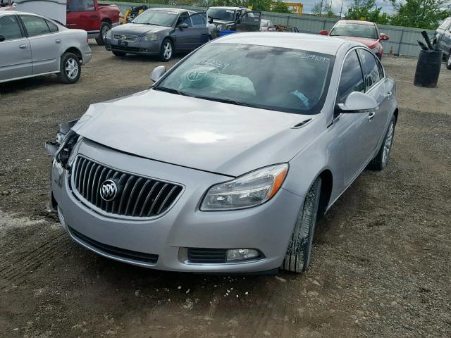 2G4GS5EV5D9122869 - 2013 BUICK REGAL PREM SILVER photo 2