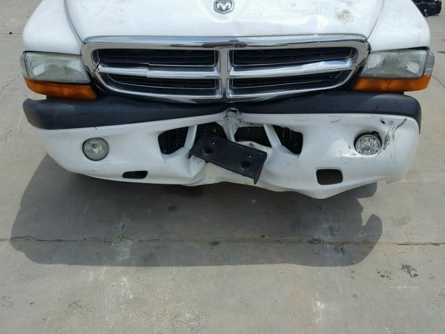 1D7HL38N74S505383 - 2004 DODGE DAKOTA QUA WHITE photo 9