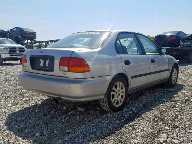 1HGEJ6625VL013915 - 1997 HONDA CIVIC DX SILVER photo 4